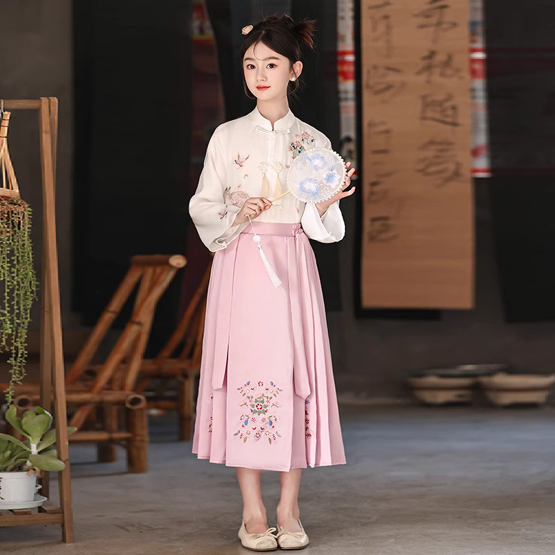 迷乐童堡
